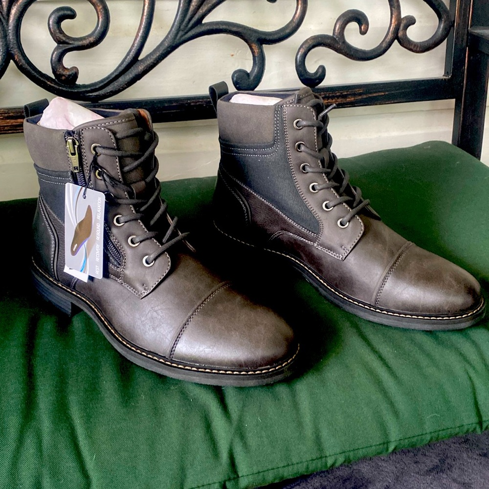 NWT Sonoma Vitalize by Ortholite Ethan Grey boots